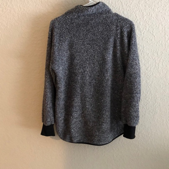 Soft button up sweater - Picture 2 of 2